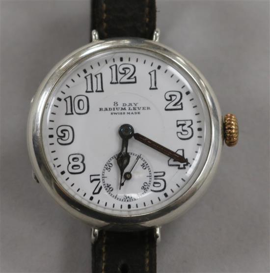 A gentlemans WWI silver Hebdomas manual wind 8-day wrist watch.